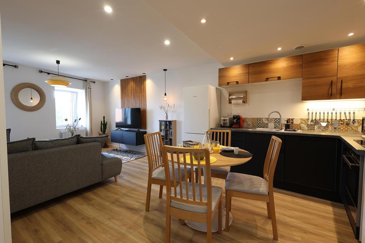 Apartment L'ambre - 1 A 4p - Wifi Fibre - Parking Gratuit
