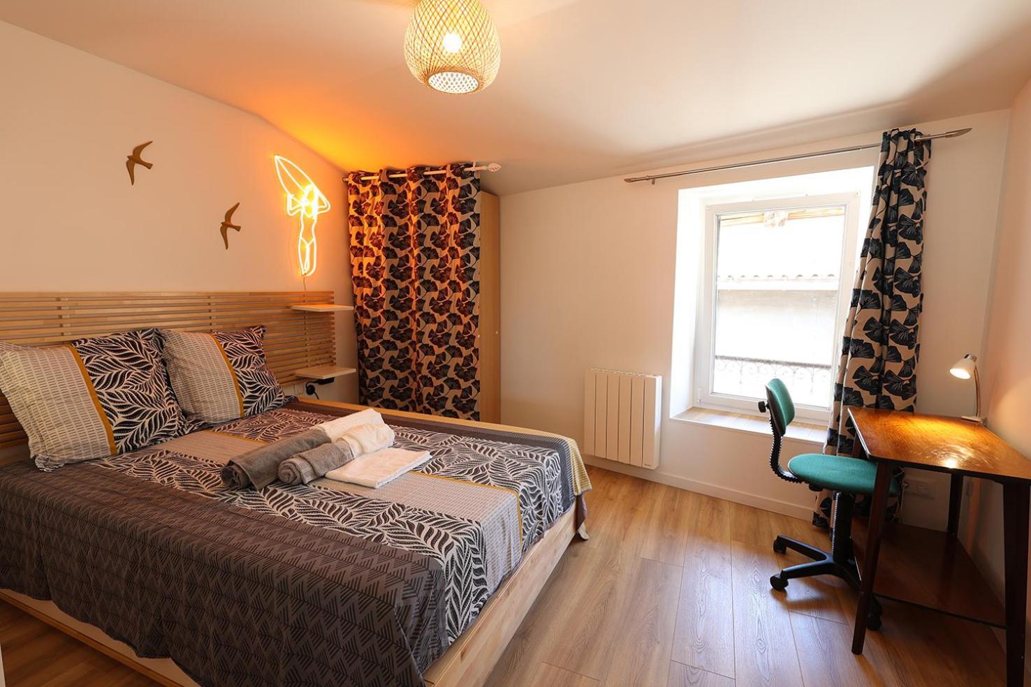 Apartment L'ambre - 1 A 4p - Wifi Fibre - Parking Gratuit Pont-d'Ain